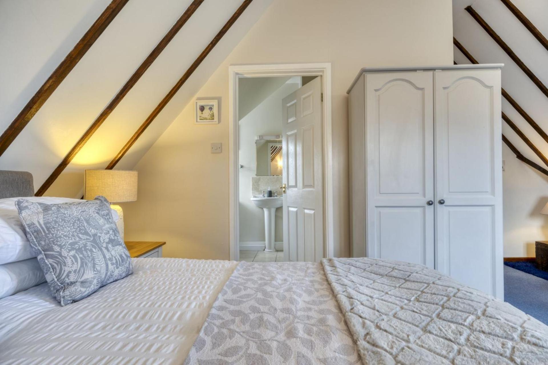 Manor Close Cottage بورتون أُنذ ووتر المظهر الخارجي الصورة