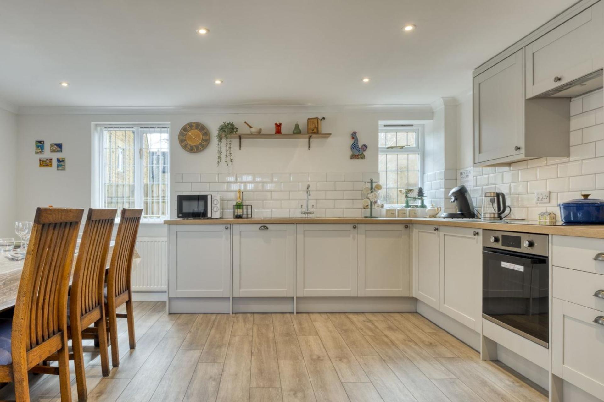 Manor Close Cottage بورتون أُنذ ووتر المظهر الخارجي الصورة
